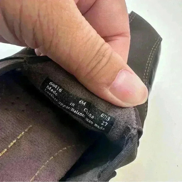 Clarks Everyday Brown Active Air Leather Loafers Women's Size 6 - Picture 7 of 9